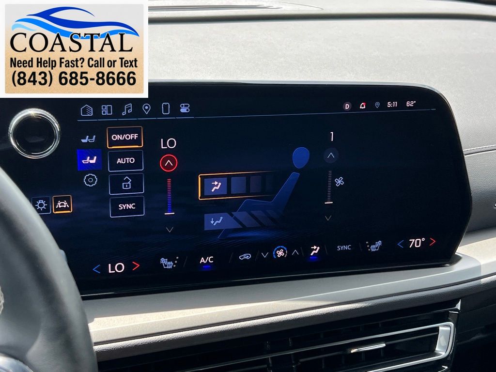 2025 Chevrolet Traverse LT White at Bob Mills Chevrolet