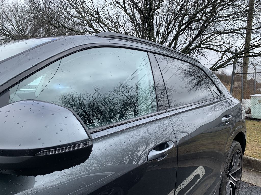 Thumbnail: 2019 Audi Q8 - 4