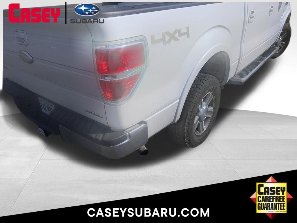 White Platinum Clearcoat Metallic 2011 Ford F-150 Lariat SuperCrew 4WD Pickup Truck Four-Wheel Drive 6-Speed Automatic