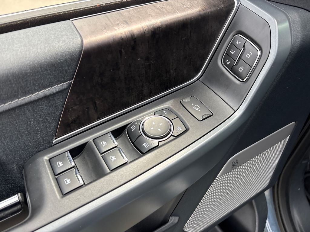 Certified Used 2023  Ford Lariat image 14