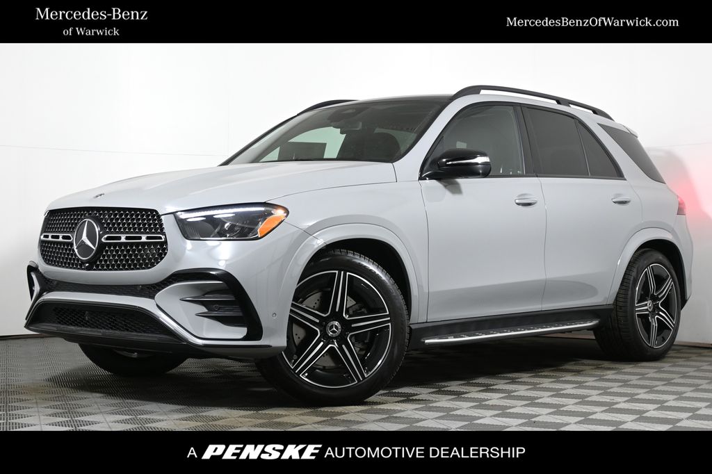 2025 Mercedes-Benz GLE 450 Hero Image