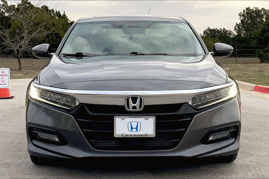 2018 Honda Accord Touring 2