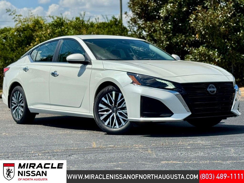 2025 Nissan Altima