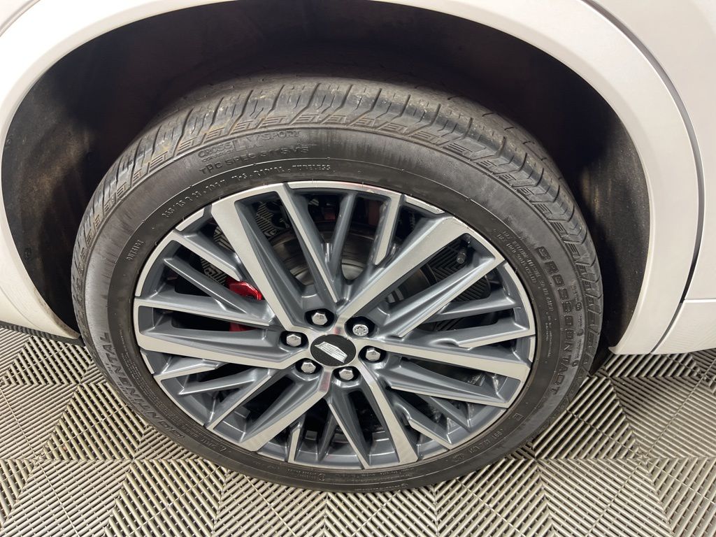 Thumbnail: 2025 Cadillac XT6 - 18