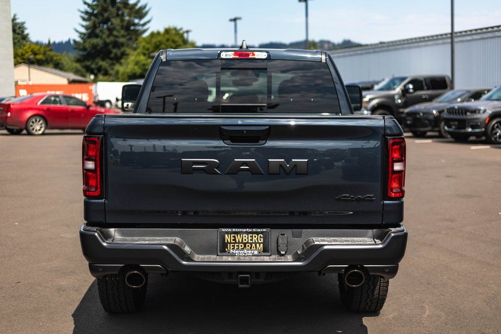 2026 Ram 1500 Tradesman thumbnail 10
