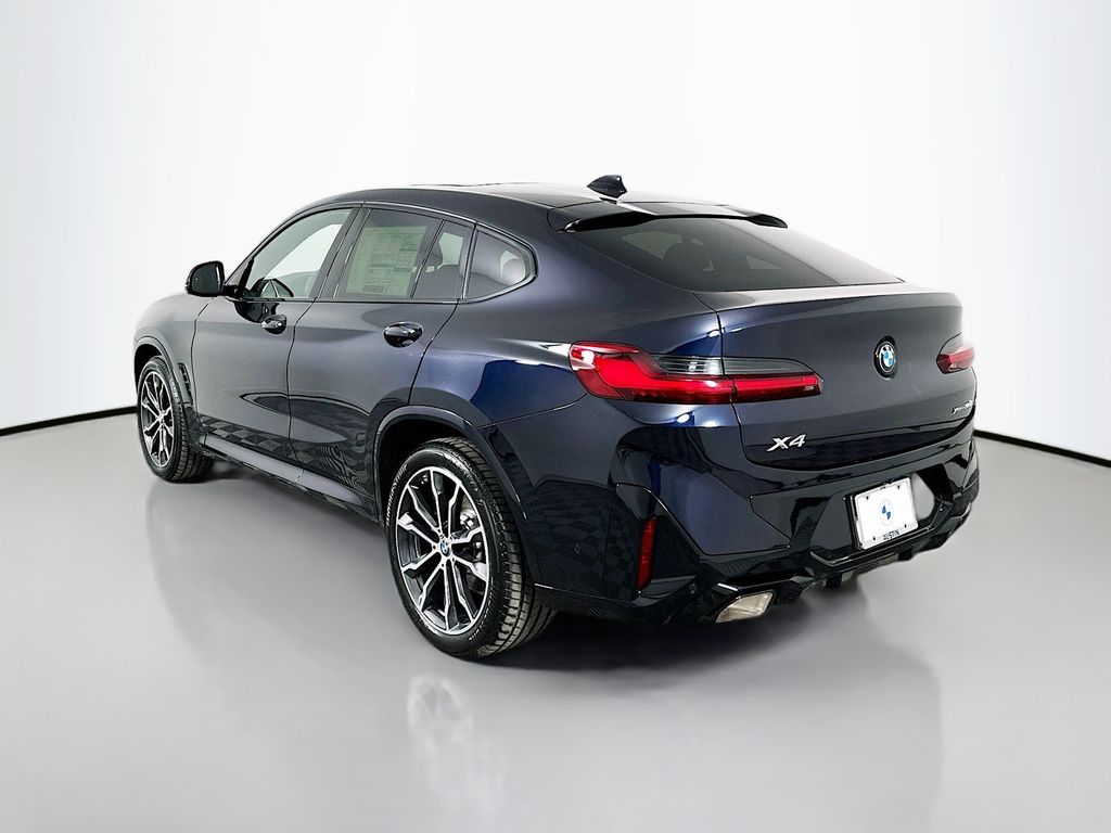 Thumbnail: 2025 BMW X4 - 7