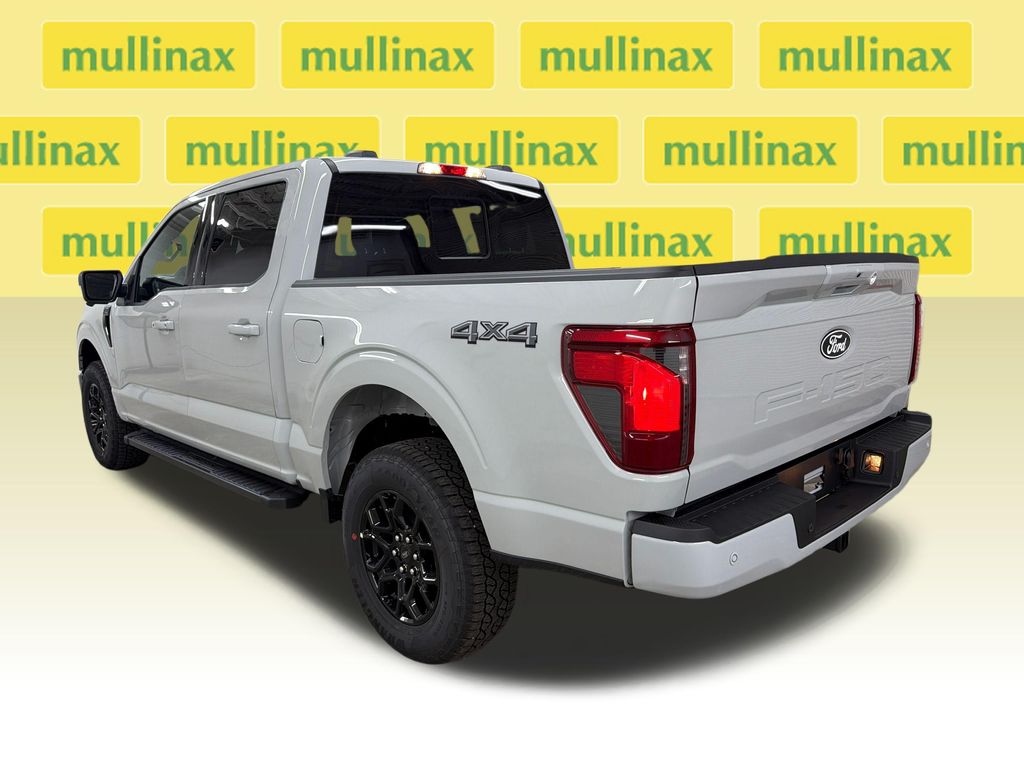New 2026 White Ford XLT image 9