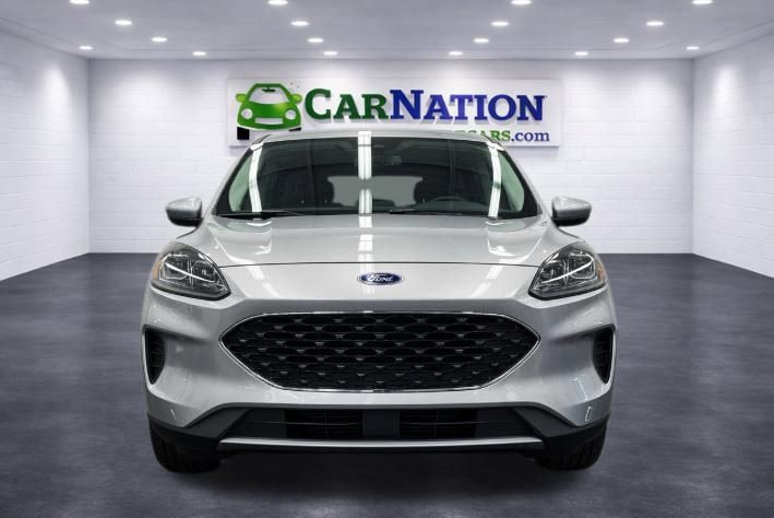 2020 Ford Escape SE - Image 2