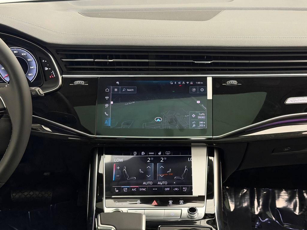 Thumbnail: 2026 Audi Q7 - 23