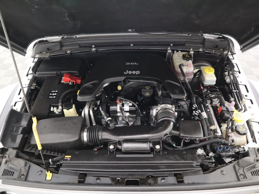 Thumbnail: 2021 Jeep Wrangler - 30