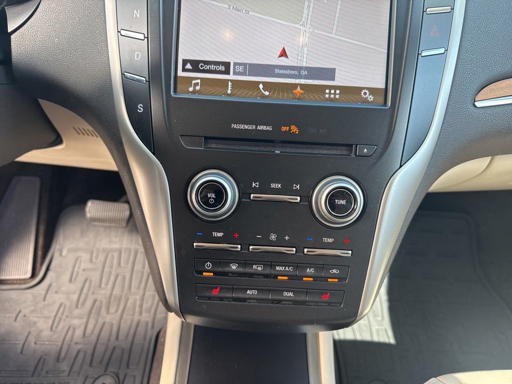 2017 Lincoln MKC Select