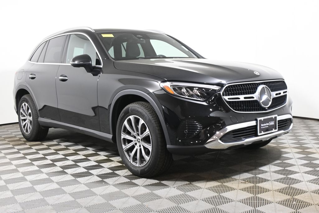 Thumbnail: 2026 Mercedes-Benz GLC - 9