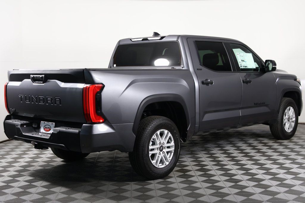 2025 Toyota Tundra SR5 2