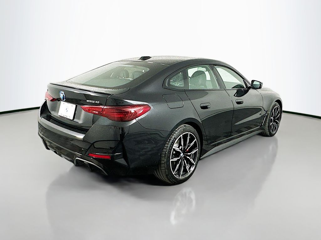 Thumbnail: 2025 BMW i4 - 5