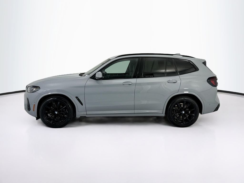 Thumbnail: 2023 BMW X3 - 8