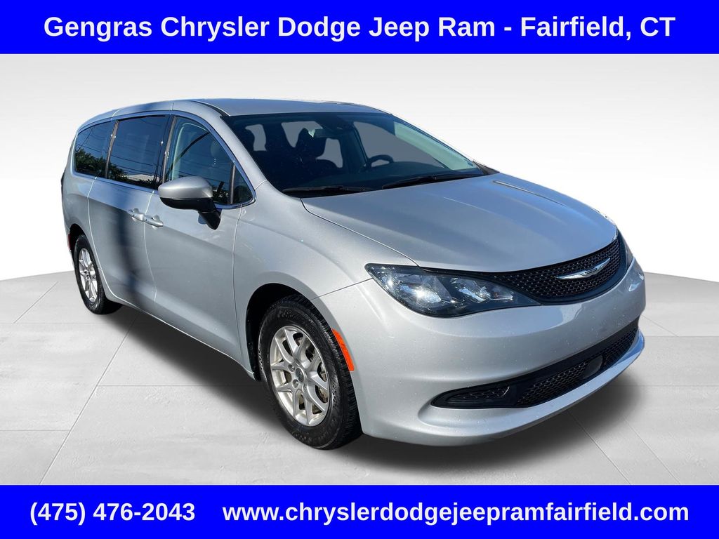 Silver Mist Clearcoat 2023 Chrysler Voyager Minivan Front-Wheel Drive 9-Speed Automatic