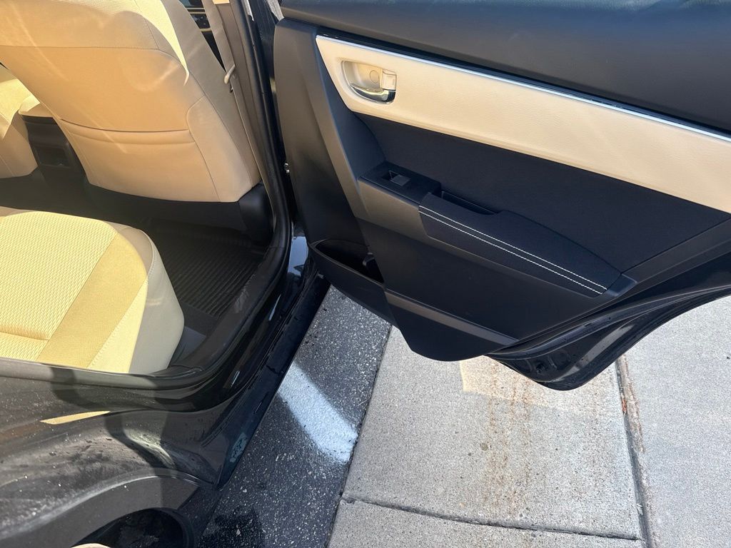 2019 Black Sand Pearl Toyota Corolla LE w/Toyota Safety Sense FWD Sedan
