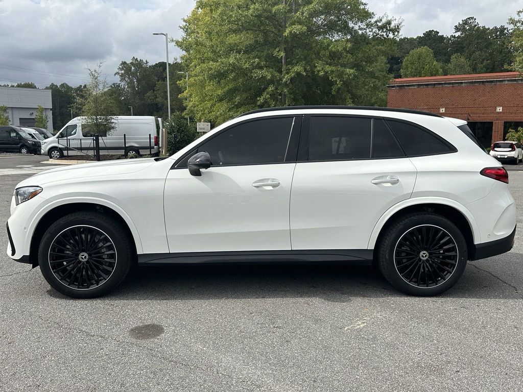 2023 Mercedes-Benz GLC GLC 300 5