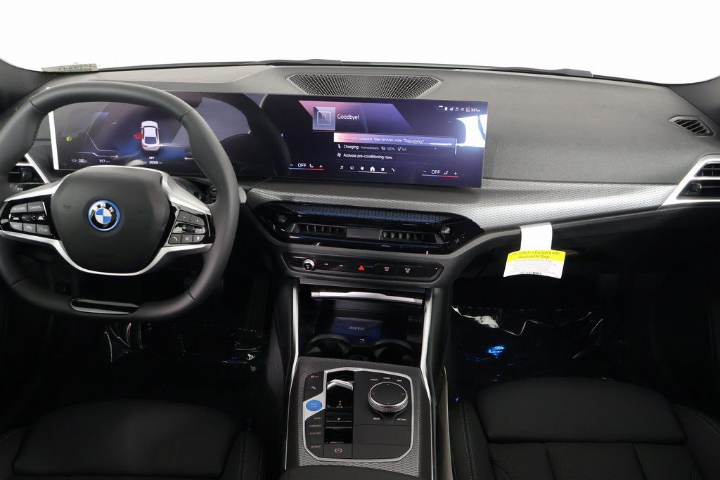 Thumbnail: 2026 BMW i4 - 4