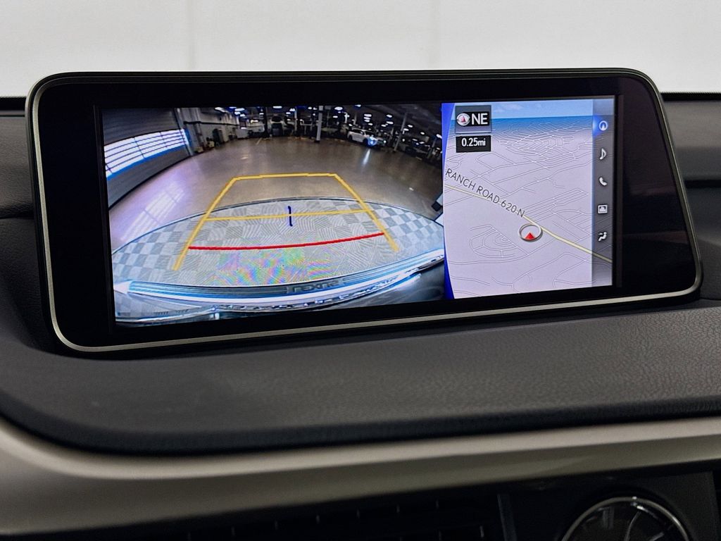 Thumbnail: 2018 Lexus RX - 14