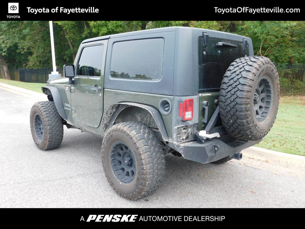 Thumbnail: 2015 Jeep Wrangler - 3
