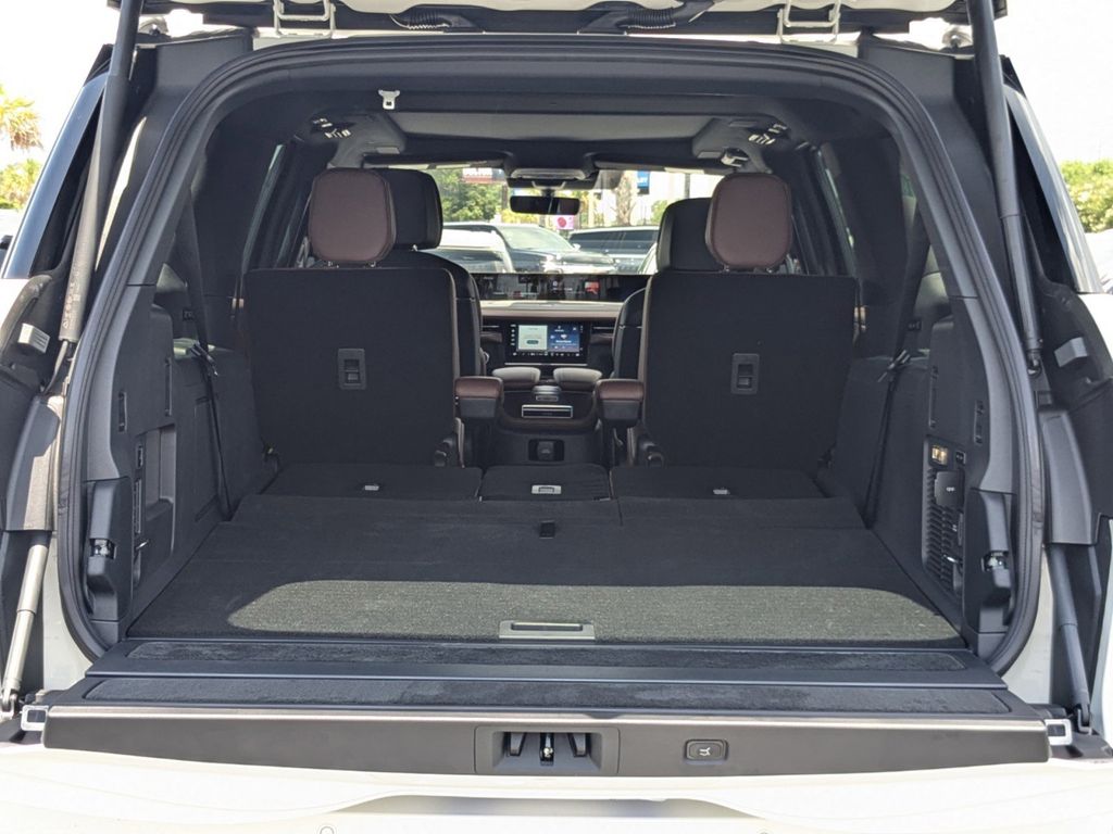 2025 Lincoln Navigator L Reserve