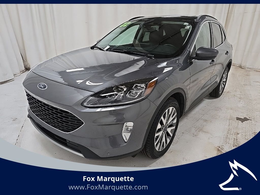 2022 Ford Escape Titanium AWD