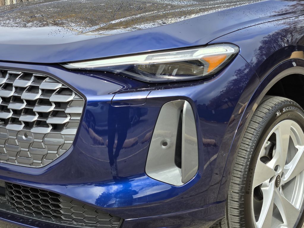 new 2025 Audi Q5 car, priced at $59,850