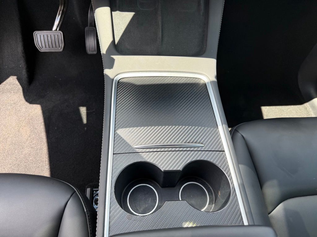 Thumbnail: 2023 Tesla Model Y - 19