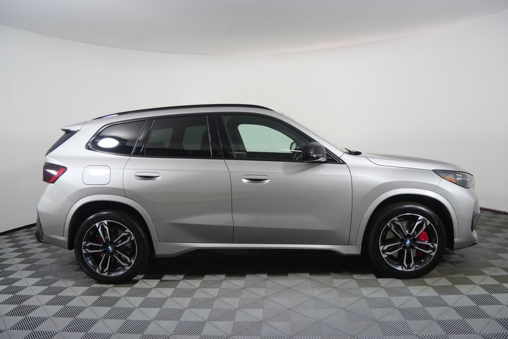 Thumbnail: 2024 BMW X1 - 6