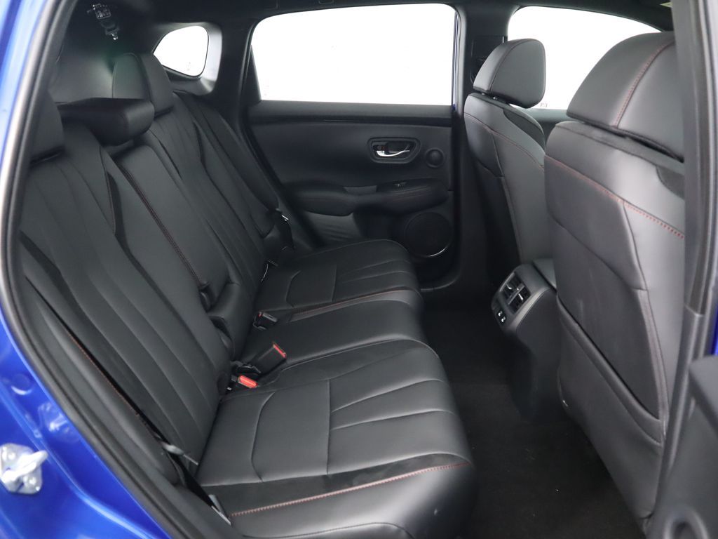 Thumbnail: 2025 Acura ADX - 23