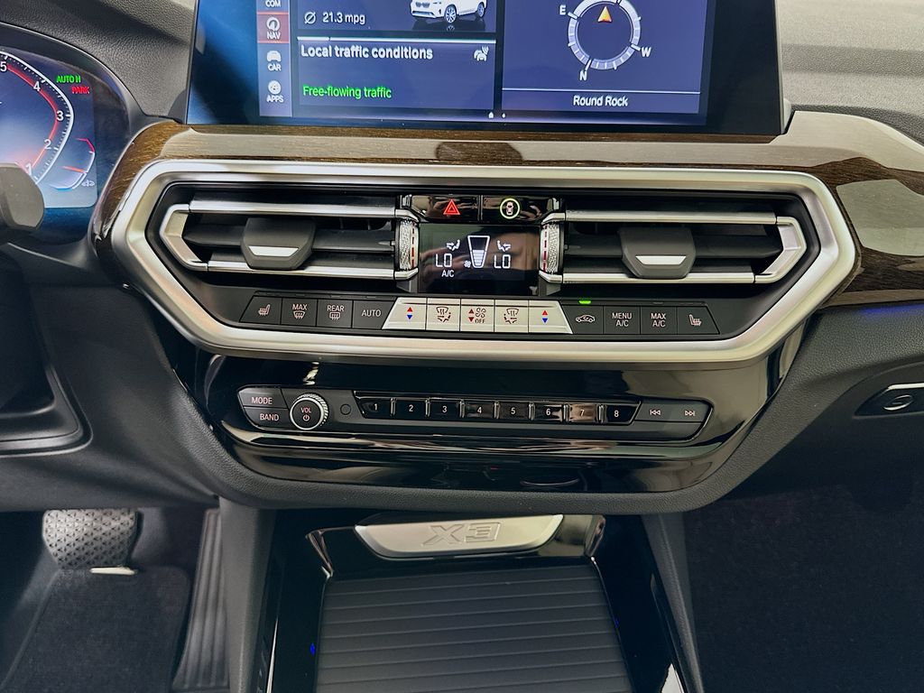 Thumbnail: 2023 BMW X3 - 16
