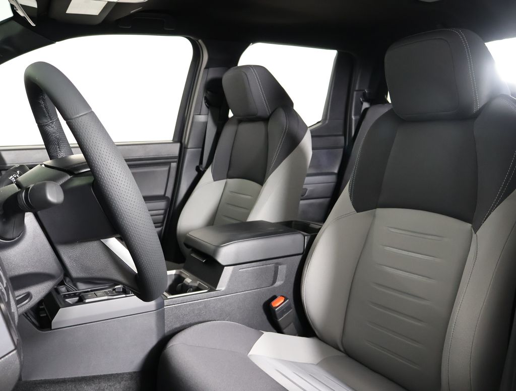 2025 Toyota Tacoma TRD Sport Double Cab photo 8