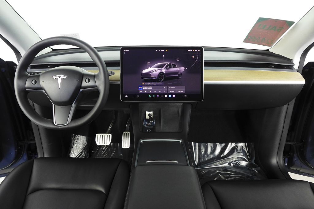 Thumbnail: 2022 Tesla Model Y - 24