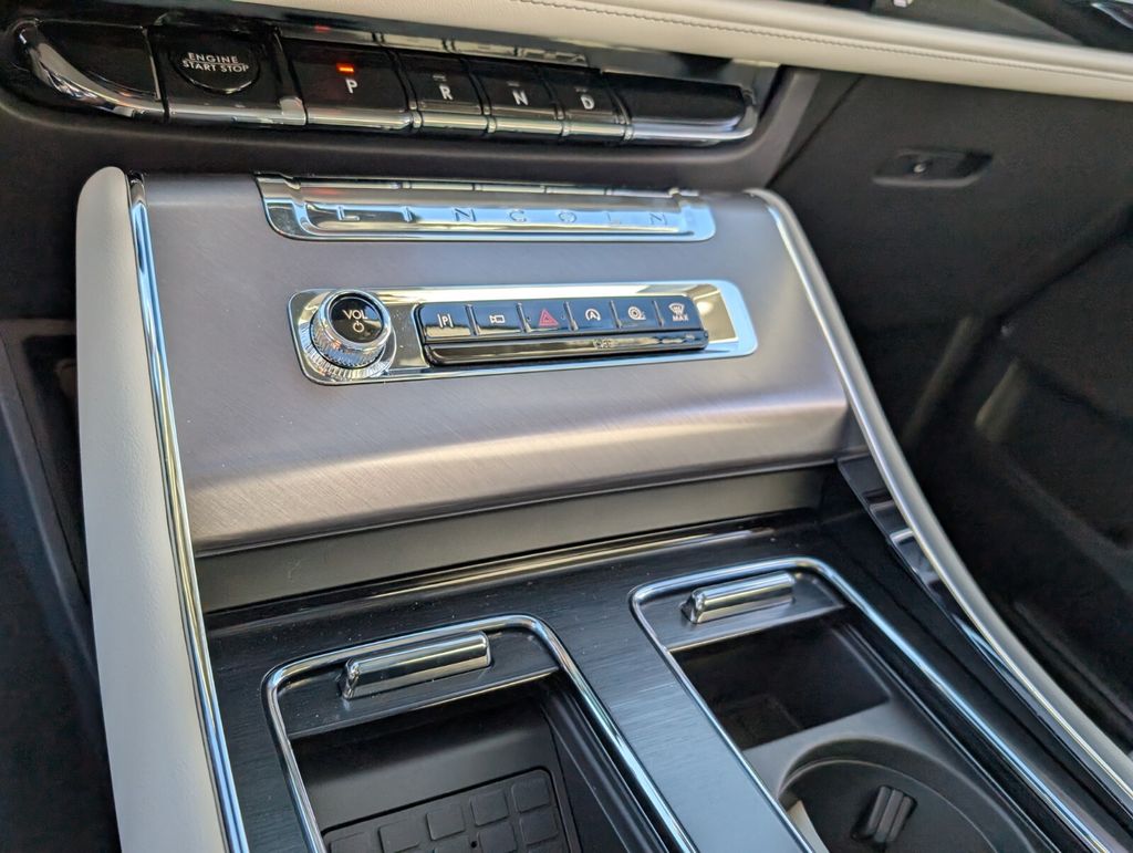 new 2026 Lincoln Aviator car, priced at $61,385