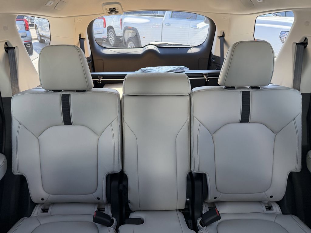 new 2026 Honda Pilot car, priced at $44,107