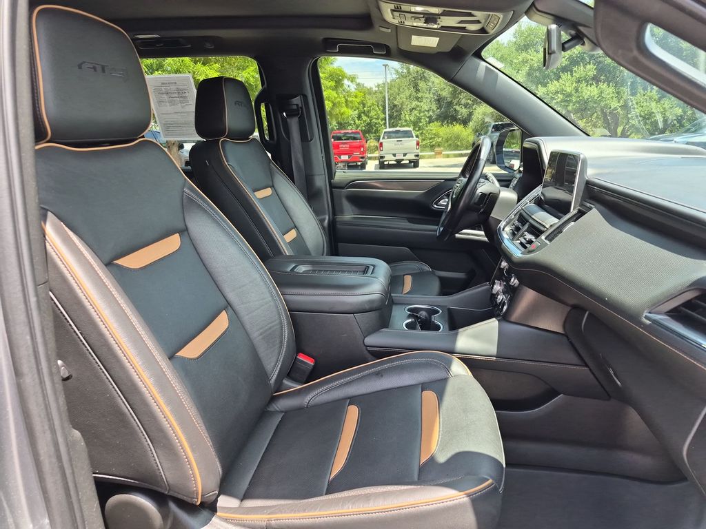 Used 2022 Gray GMC AT4 image 41