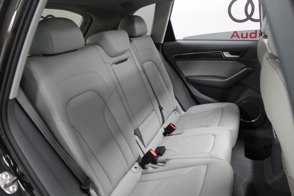 Thumbnail: 2016 Audi Q5 - 30