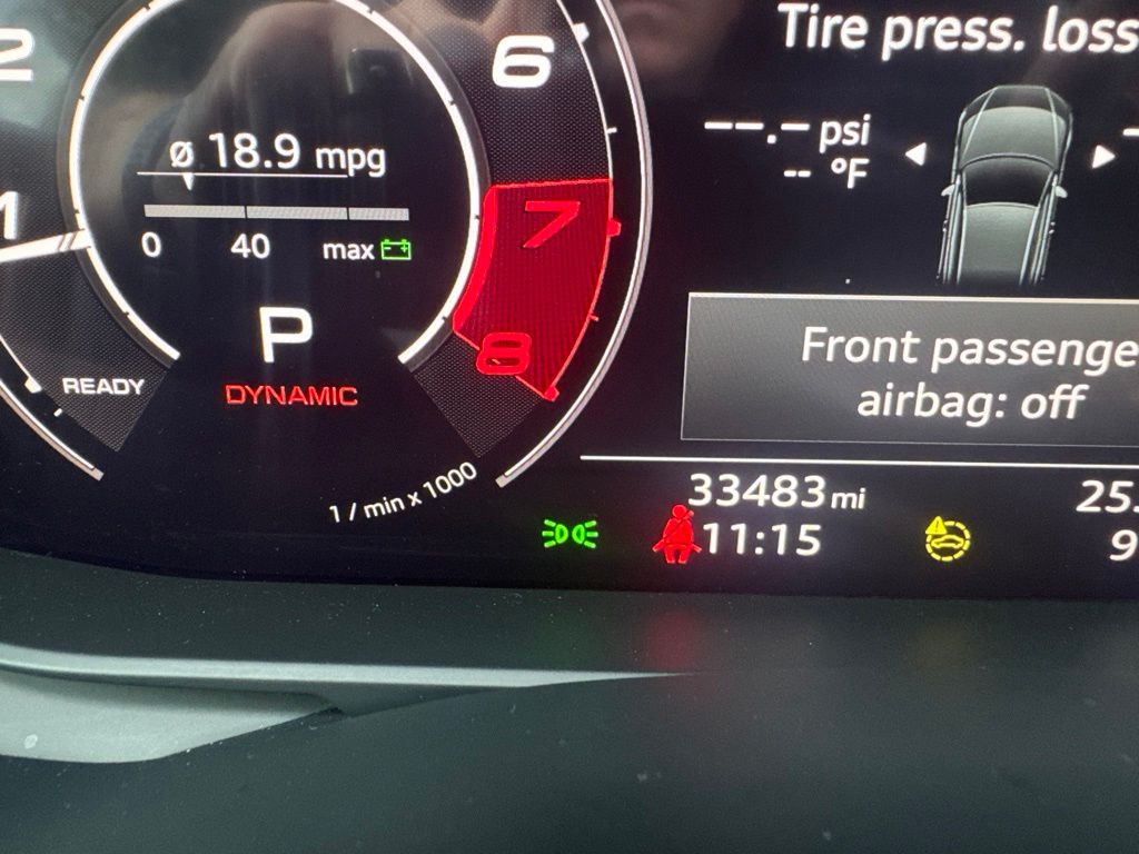 Used 2022 White Audi 4.2 image 23