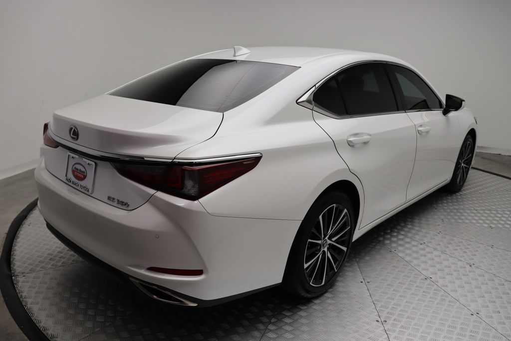 2024 Lexus ES 350 8