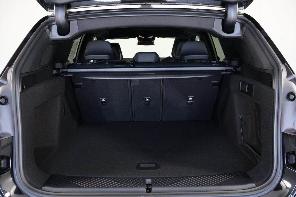Thumbnail: 2026 BMW X3 - 8