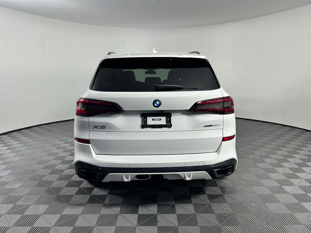 Thumbnail: 2023 BMW X5 - 6