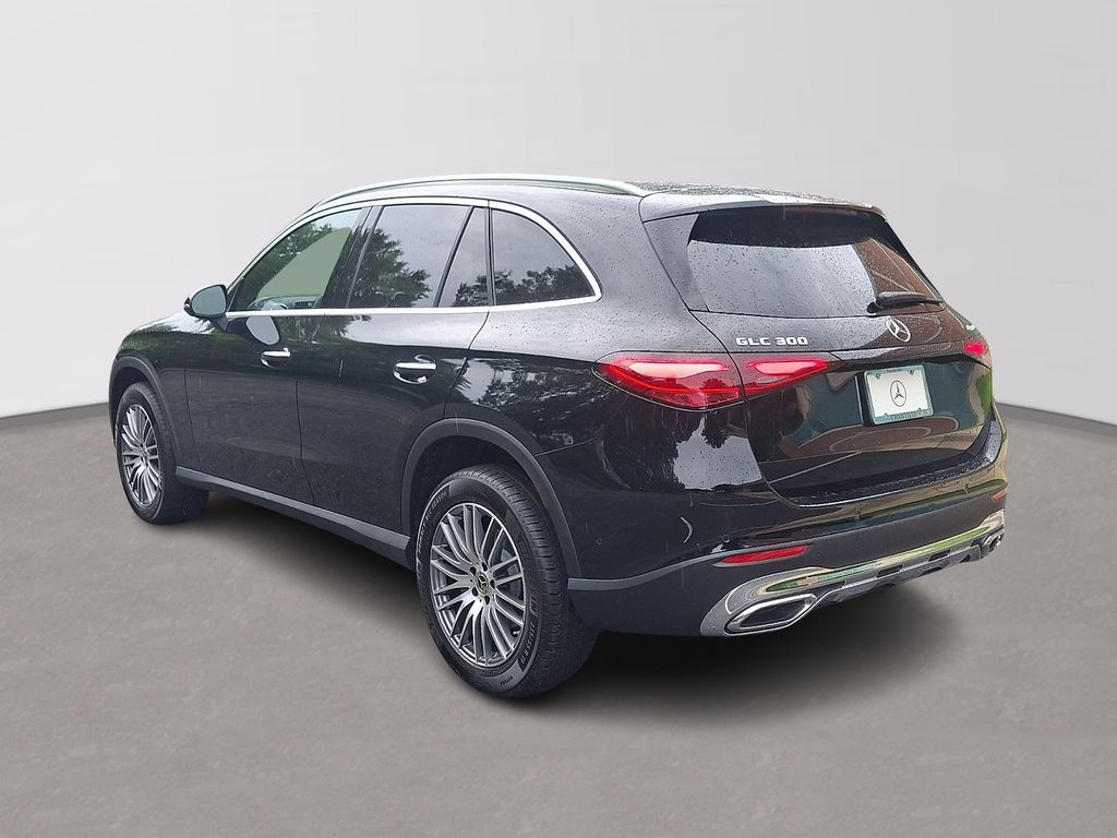 Thumbnail: 2026 Mercedes-Benz GLC - 4