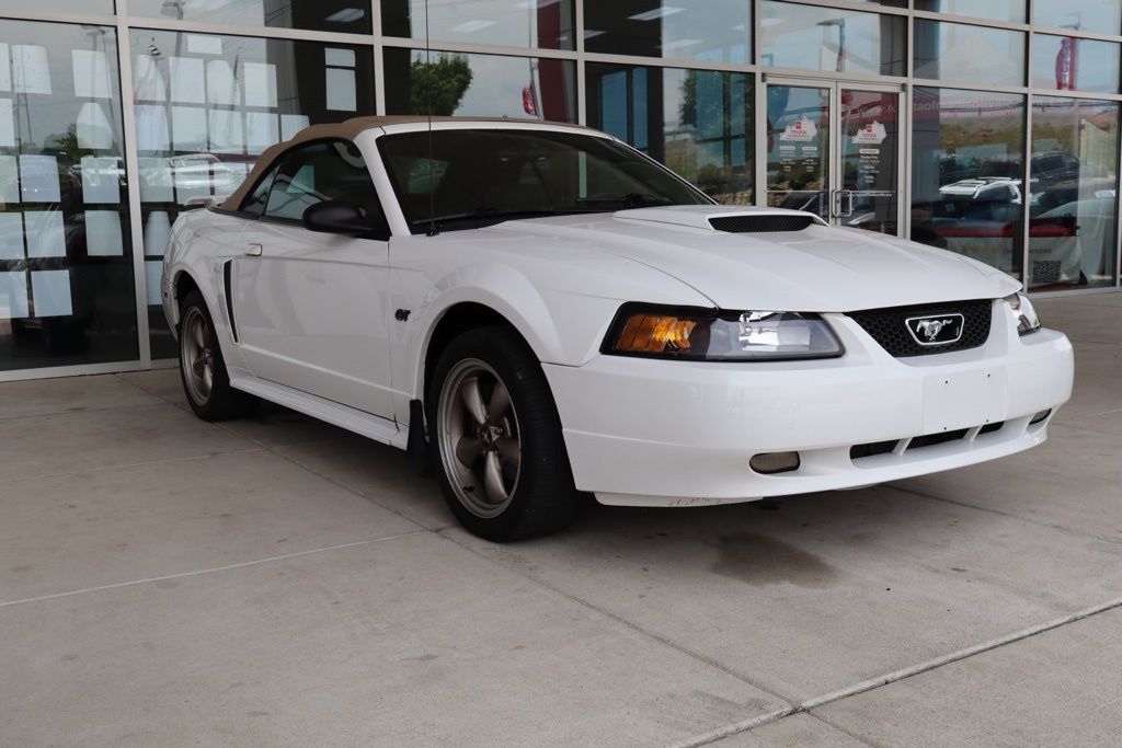 2001 Ford Mustang GT Convertible RWD