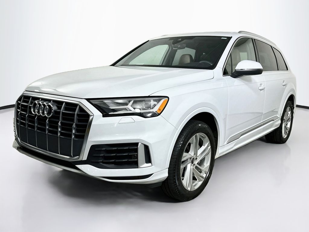 2023 Audi Q7 45 Premium