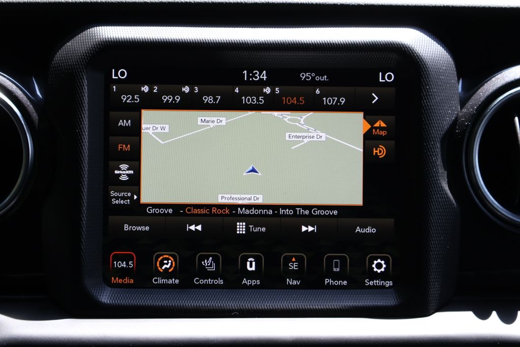 Thumbnail: 2021 Jeep Wrangler - 16