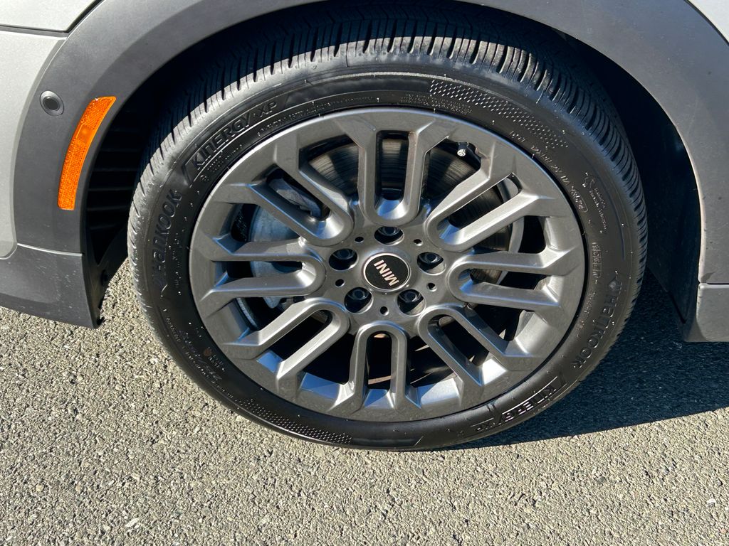 Thumbnail: 2025 MINI Cooper - 9