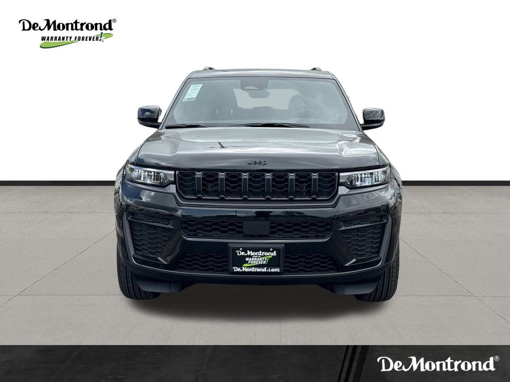 2026 Jeep Grand Cherokee Laredo Altitude Black at DeMontrond Auto Country