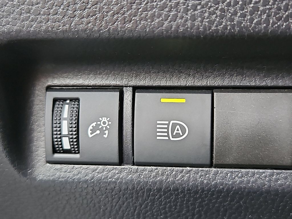 Thumbnail: 2024 Toyota RAV4 - 24