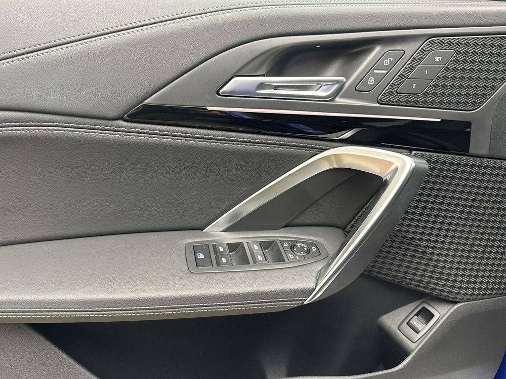 2023 BMW X1 xDrive28i 5